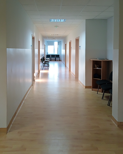 Zdjęcie przedstawiające korytarz III poziom